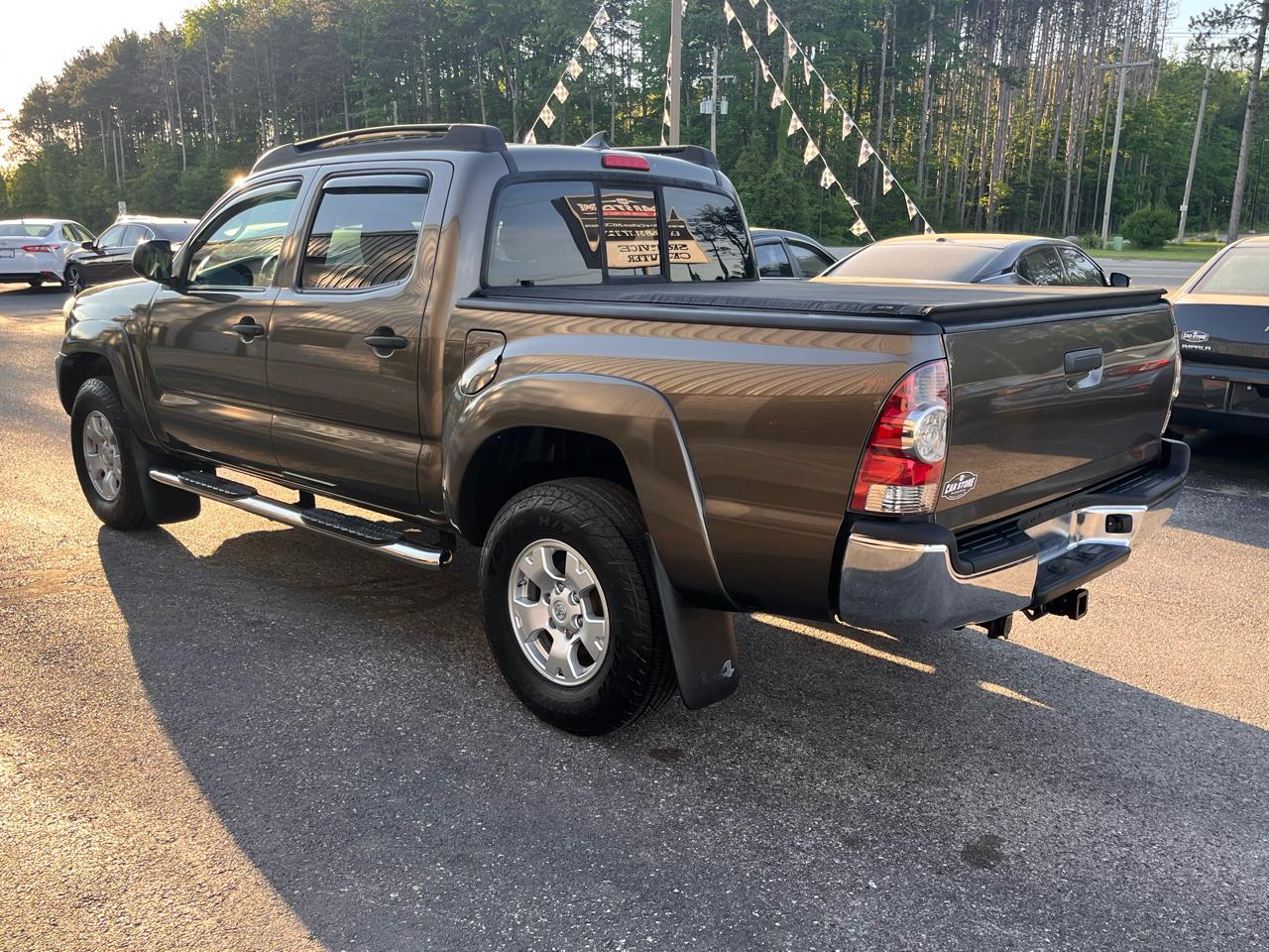 Toyota Tacoma  2015