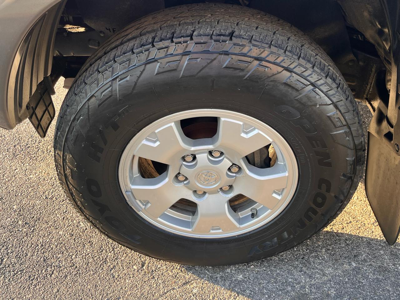 Toyota Tacoma  2015