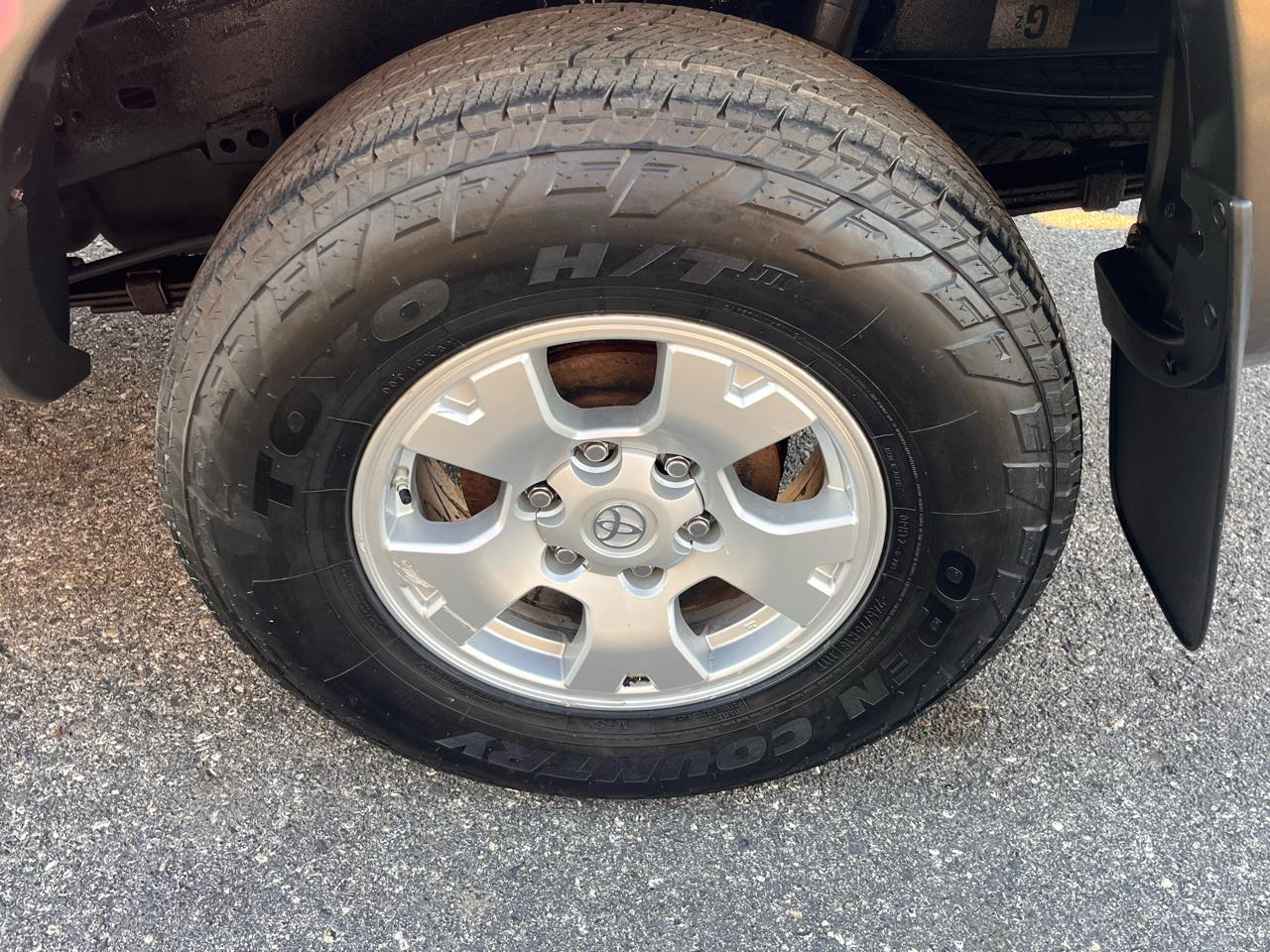 Toyota Tacoma  2015