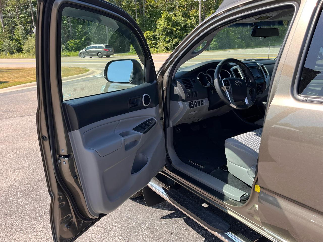 Toyota Tacoma  2015
