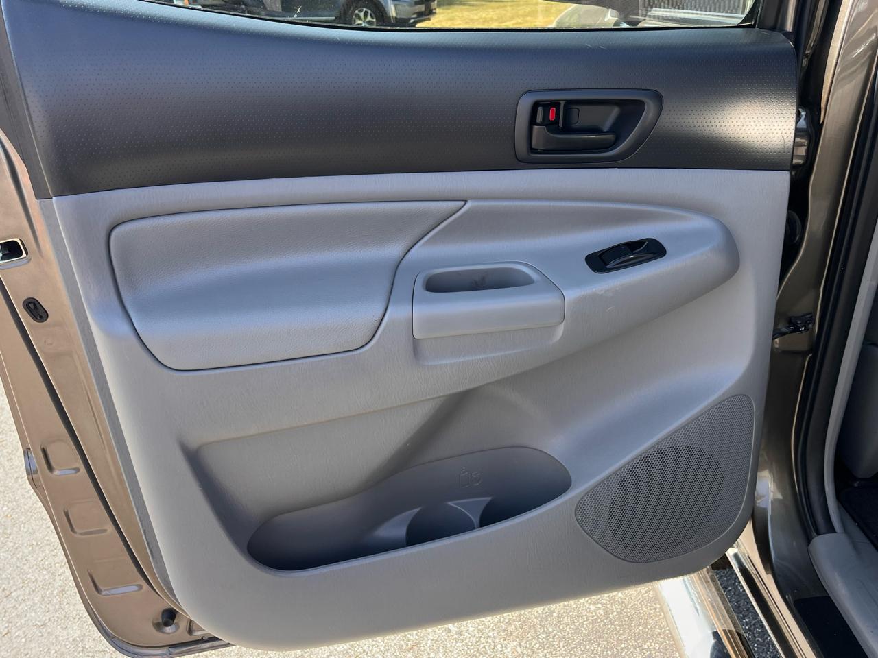 Toyota Tacoma  2015