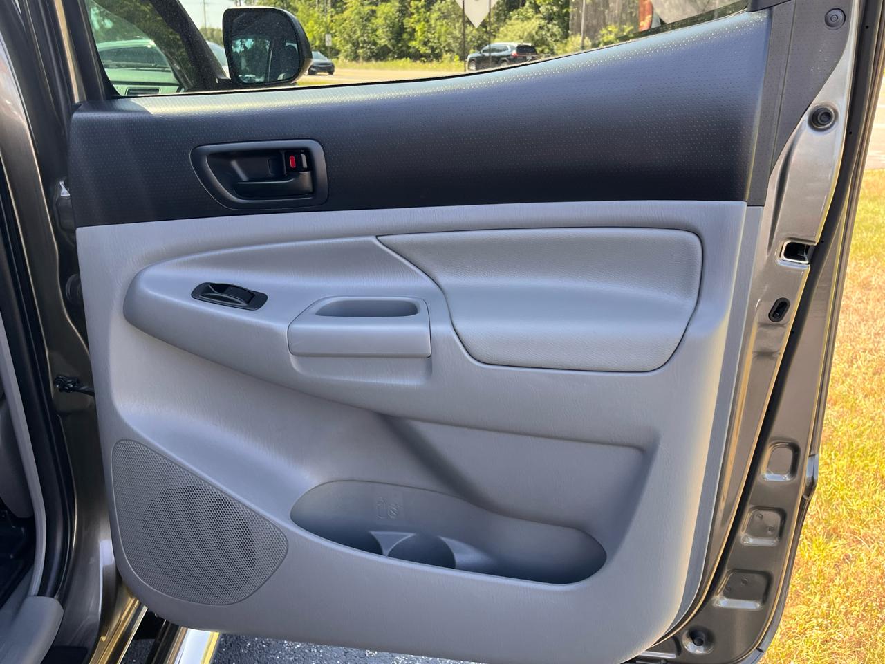 Toyota Tacoma  2015
