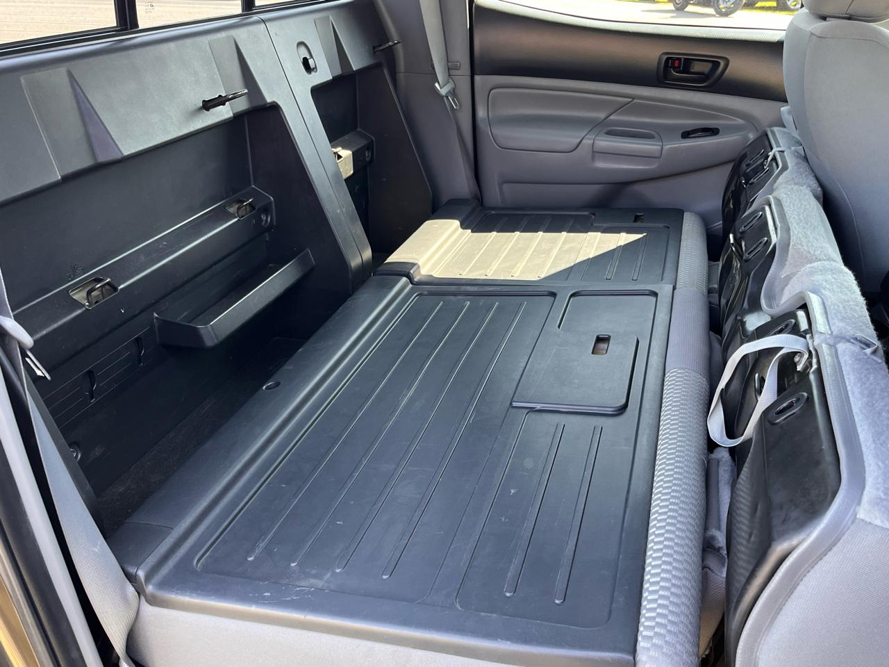 Toyota Tacoma  2015