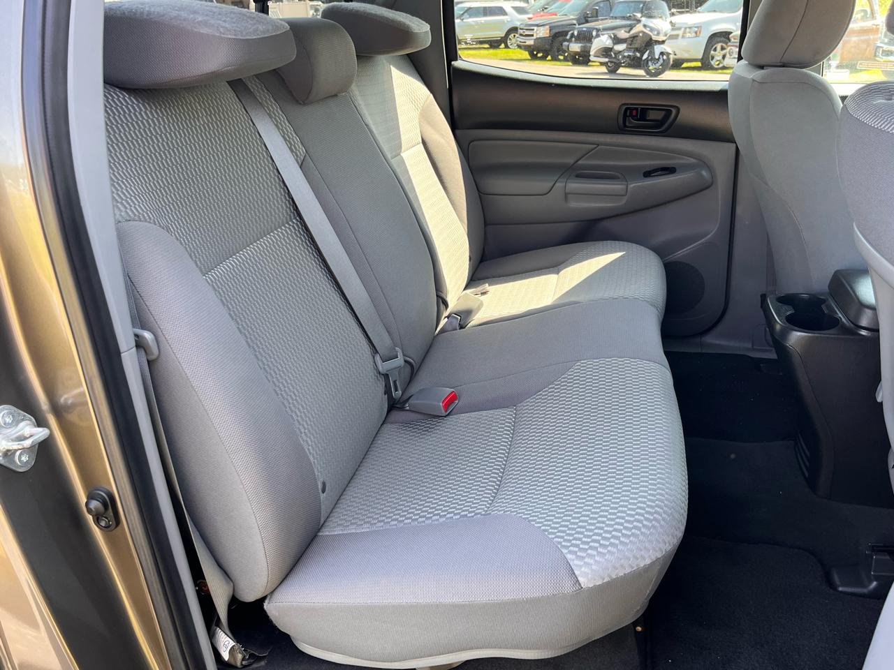 Toyota Tacoma  2015