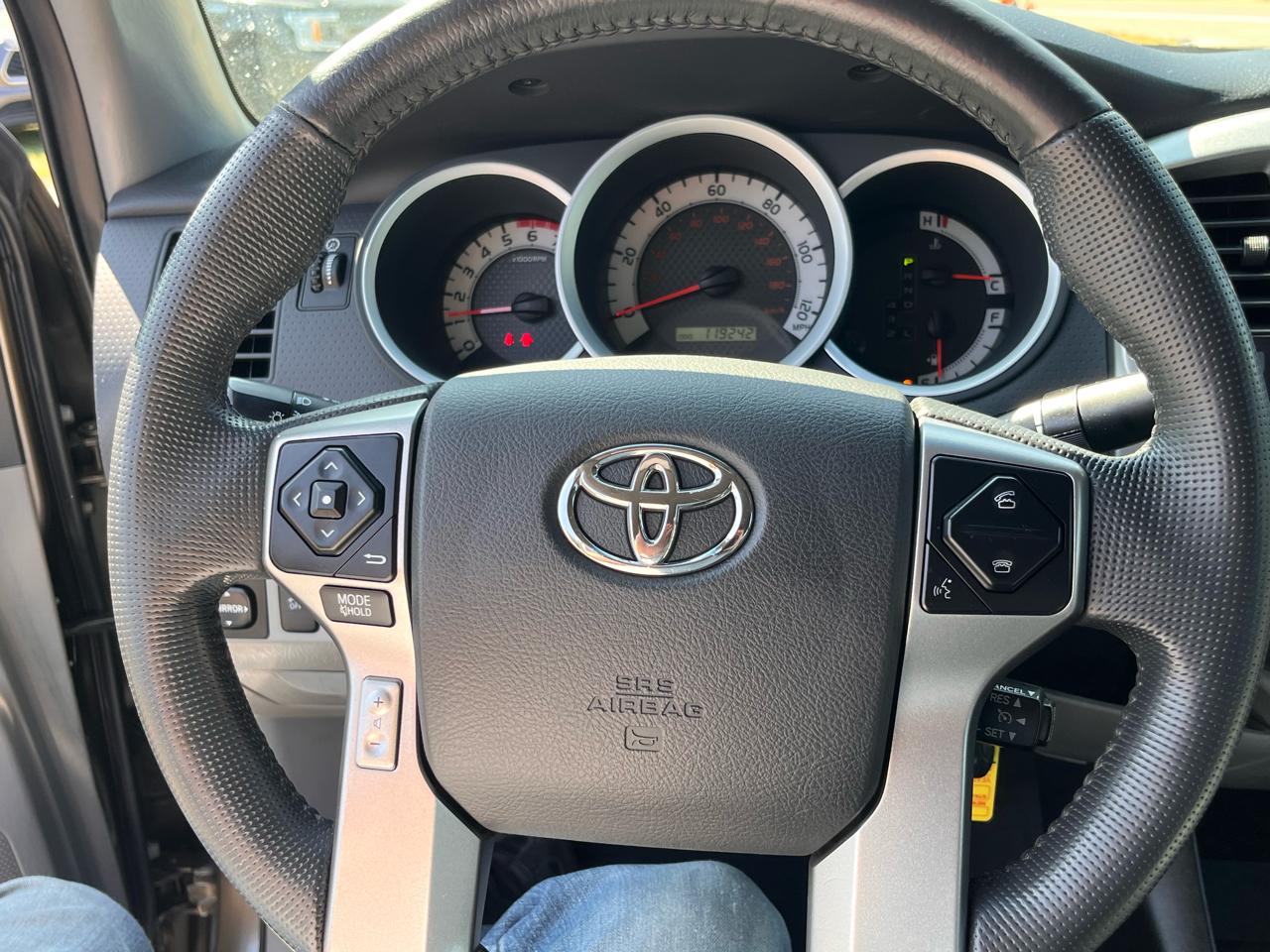 Toyota Tacoma  2015
