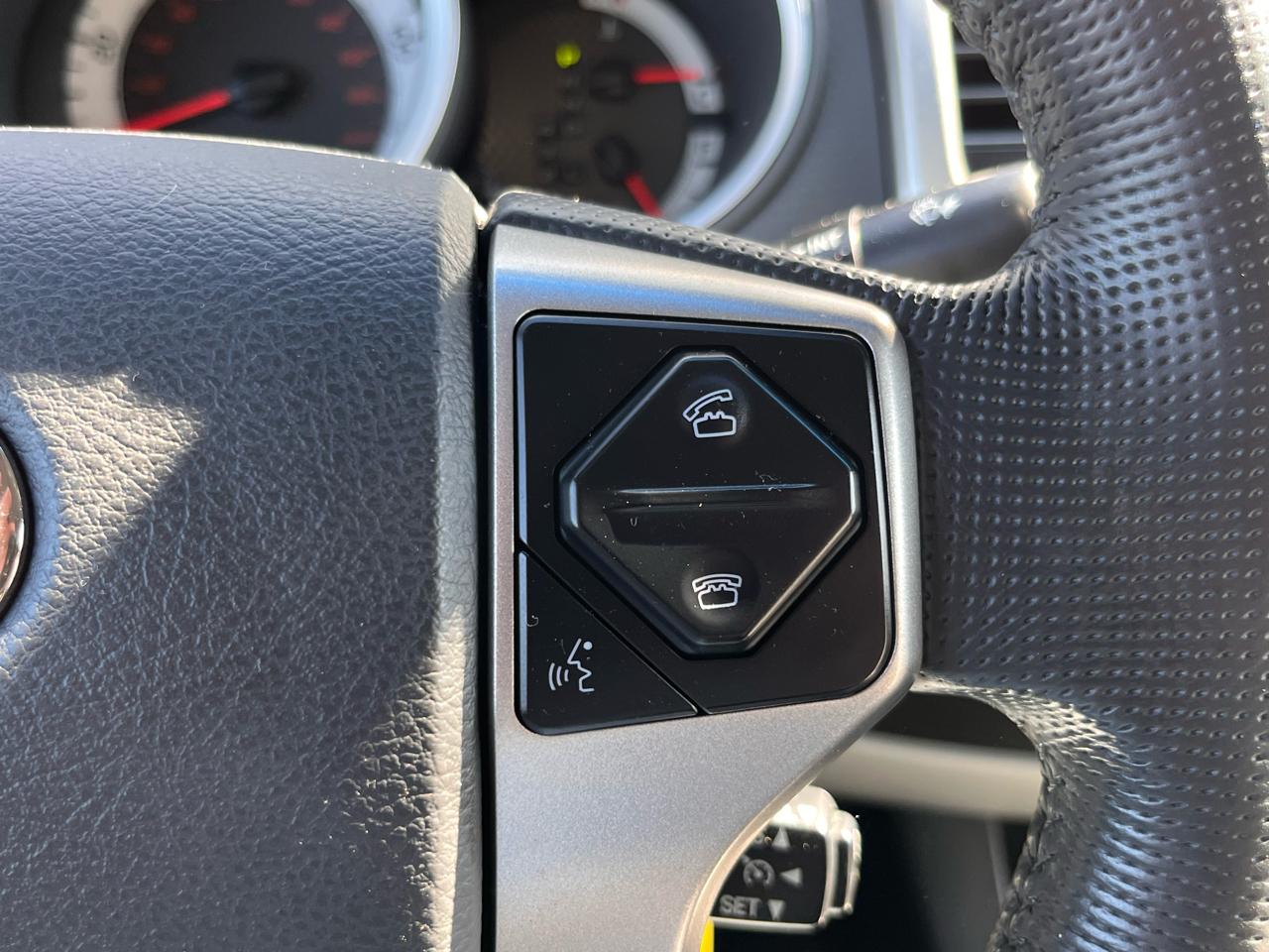 Toyota Tacoma  2015