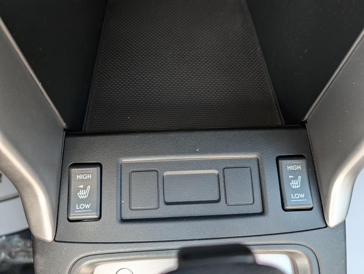 Subaru Forester 4dr Auto 2.5i Premium PZEV 2014
