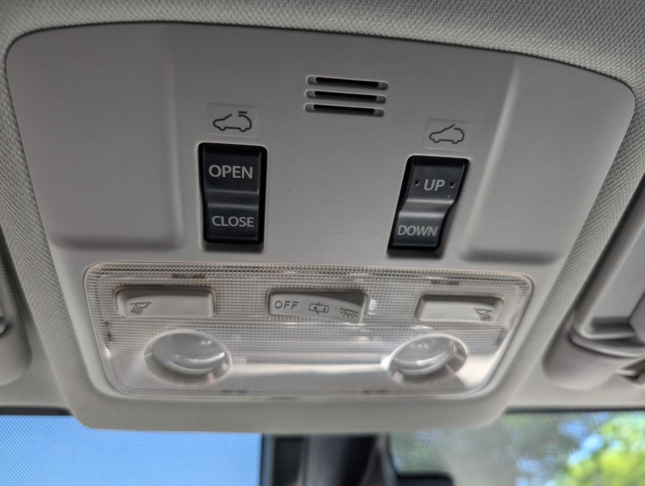 Toyota RAV4 AWD 4dr Limited (Natl) 2015