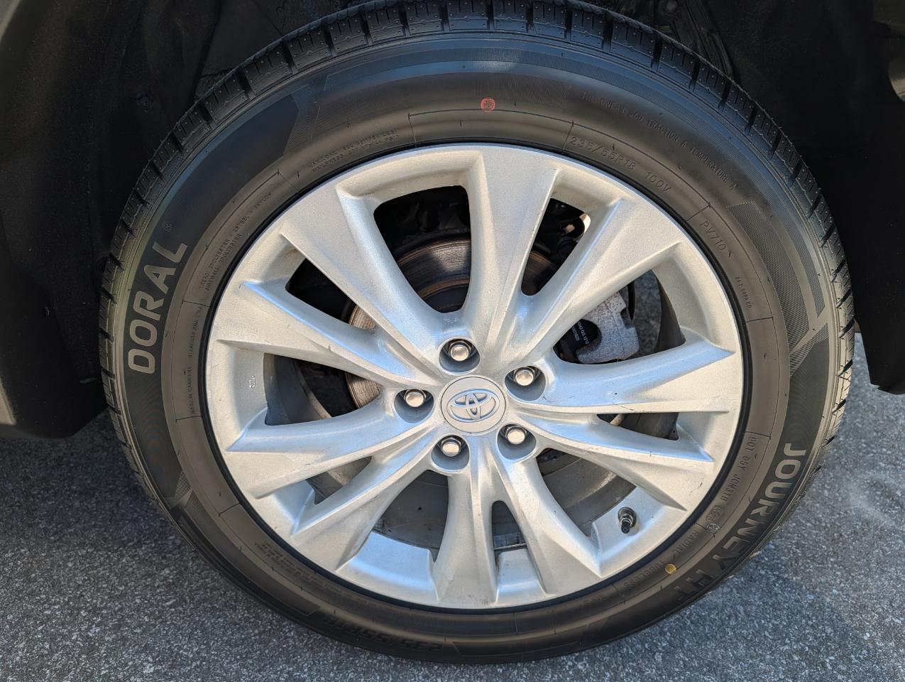 Toyota RAV4 AWD 4dr Limited (Natl) 2015
