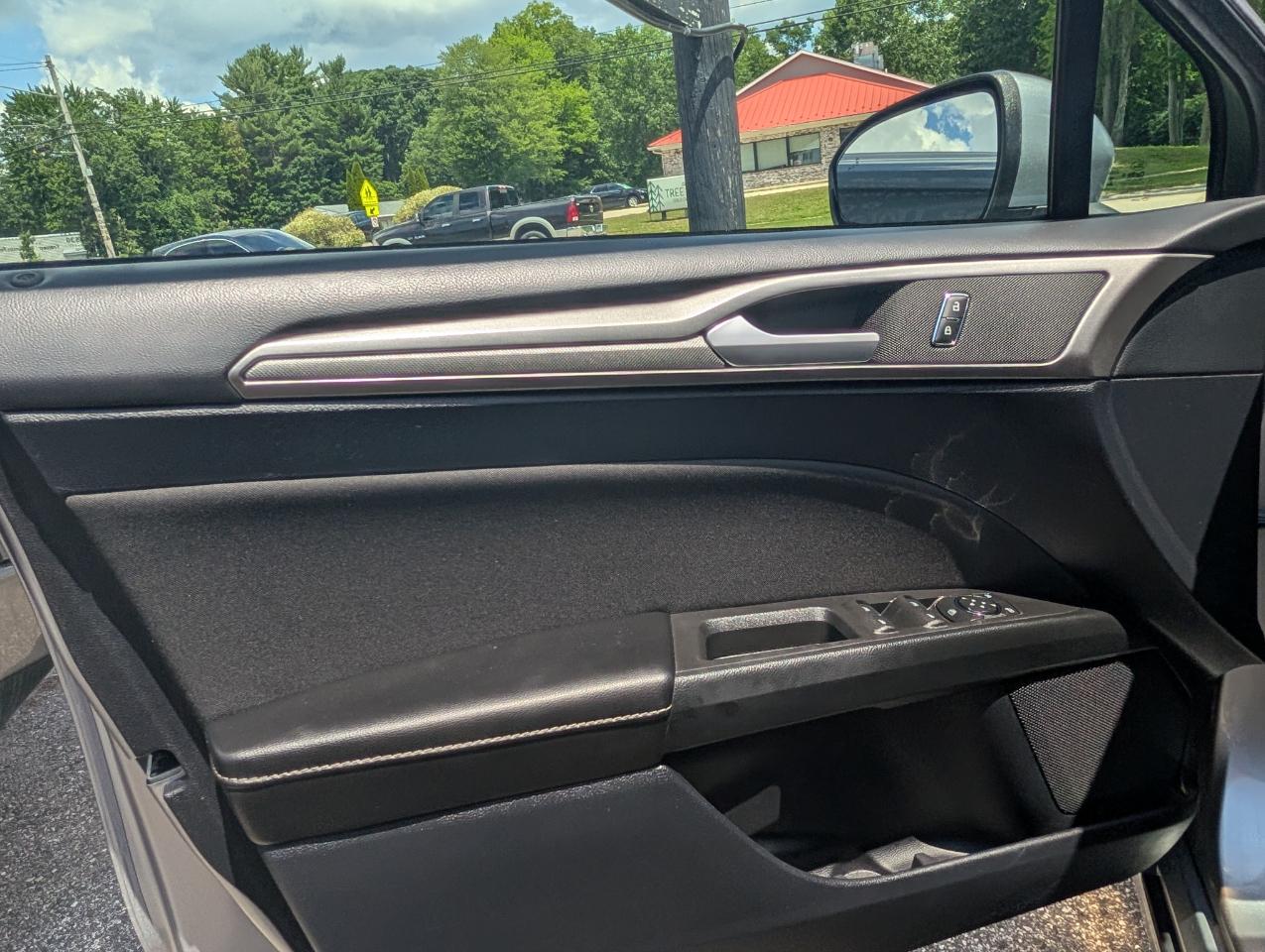 Ford Fusion SE AWD 2020