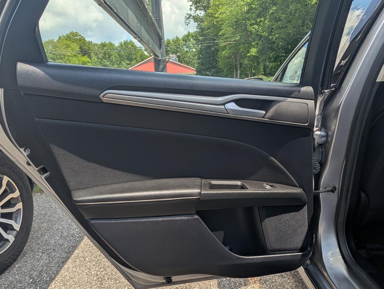 Ford Fusion SE AWD 2020
