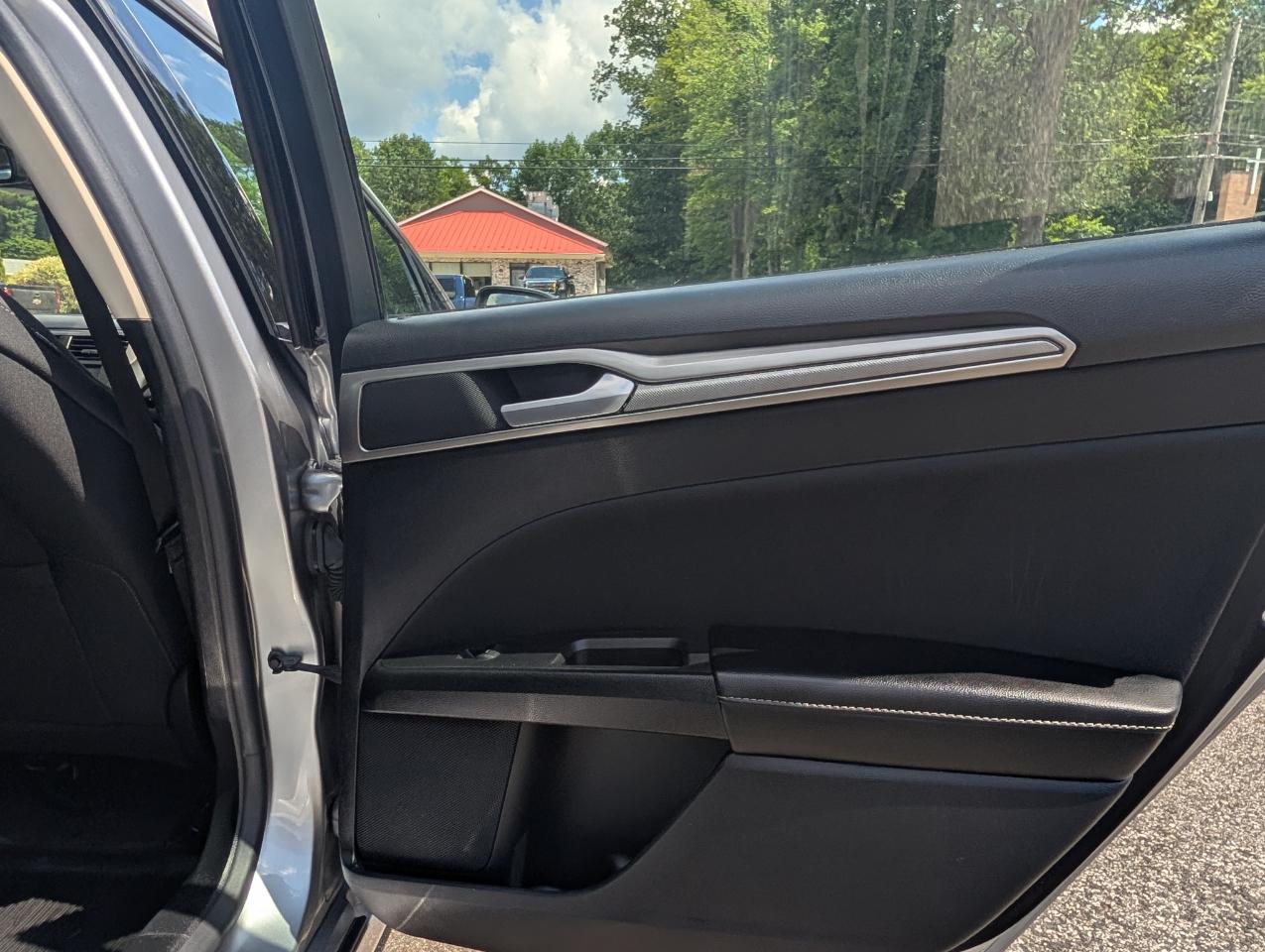 Ford Fusion SE AWD 2020