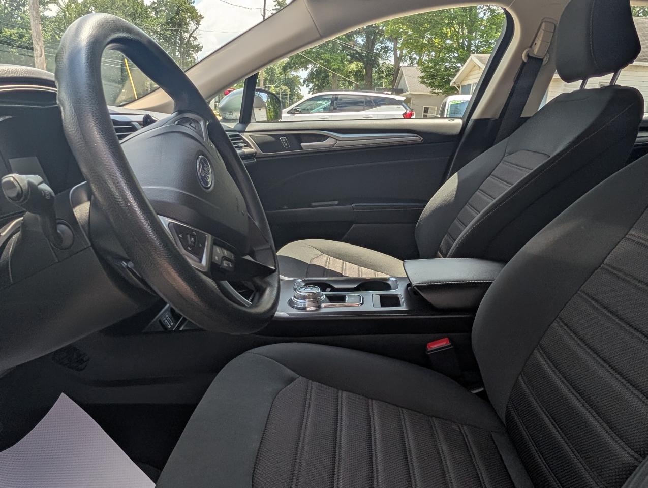 Ford Fusion SE AWD 2020