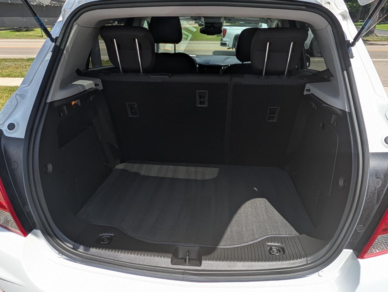 Chevrolet Trax AWD 4dr LS 2021