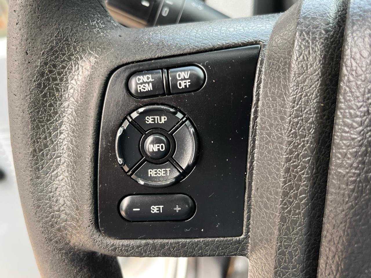 Ford Super Duty F-250 SRW XL 4WD Reg Cab 8' Box 2016