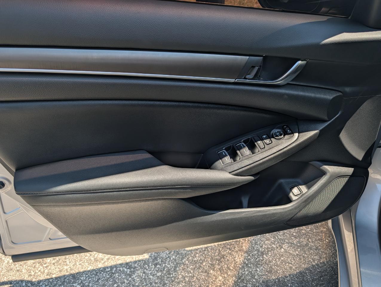 Honda Accord Sedan LX 1.5T CVT 2019