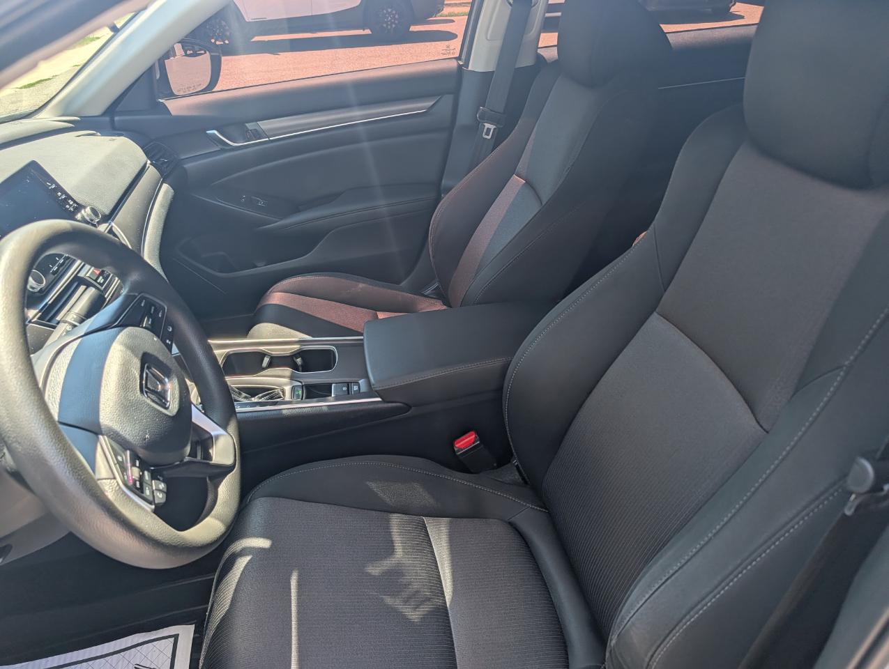 Honda Accord Sedan LX 1.5T CVT 2019
