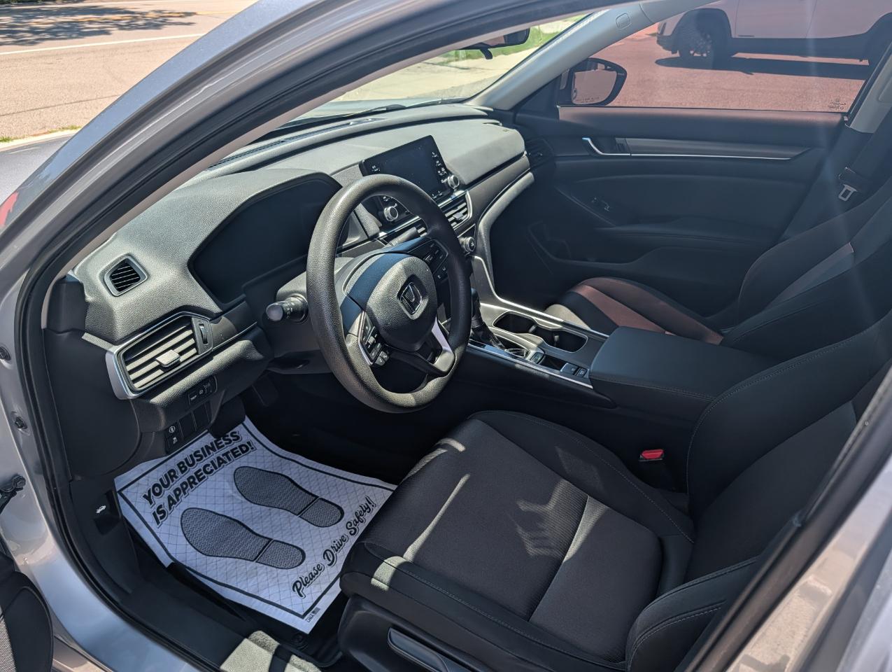 Honda Accord Sedan LX 1.5T CVT 2019