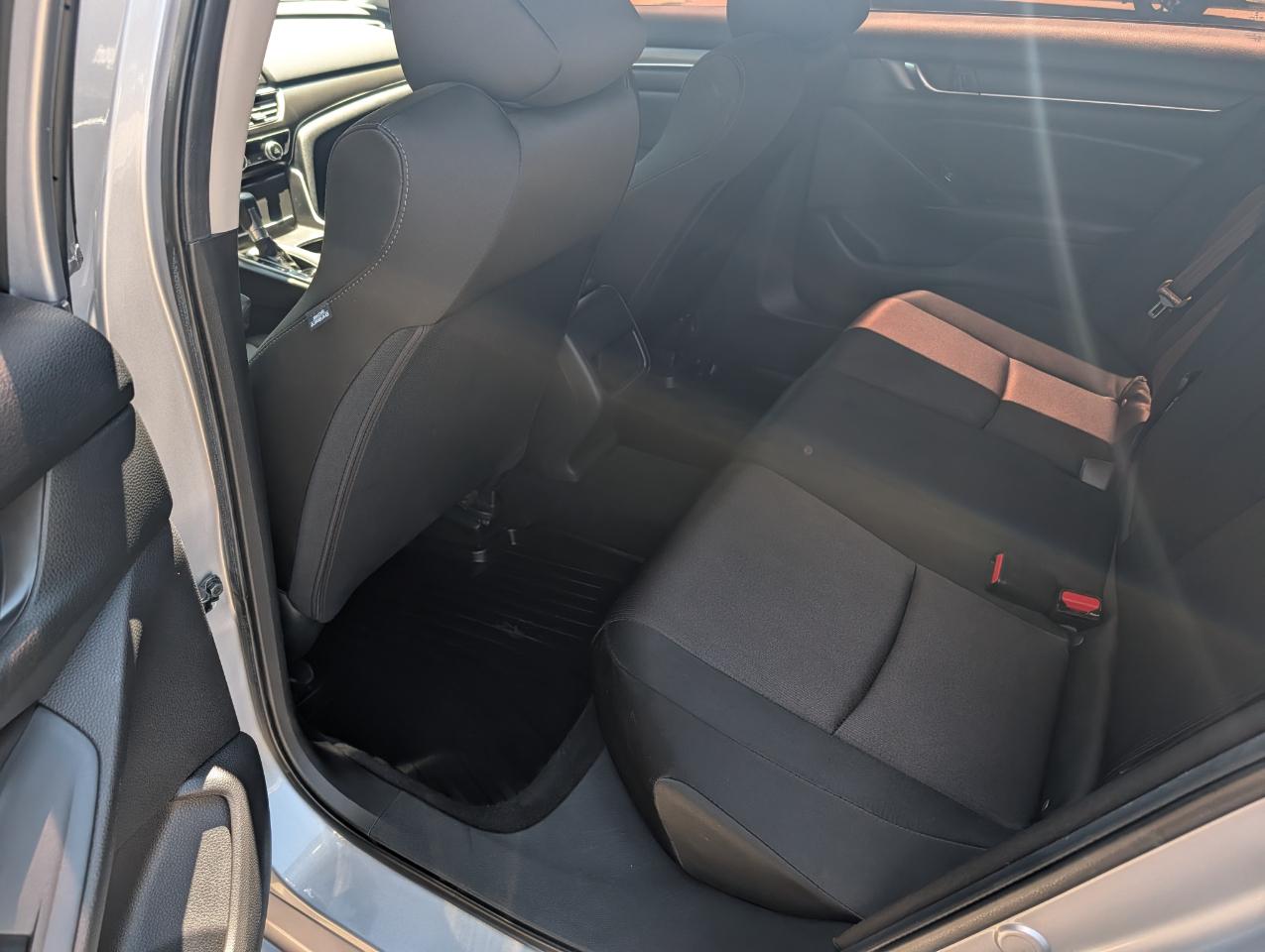 Honda Accord Sedan LX 1.5T CVT 2019