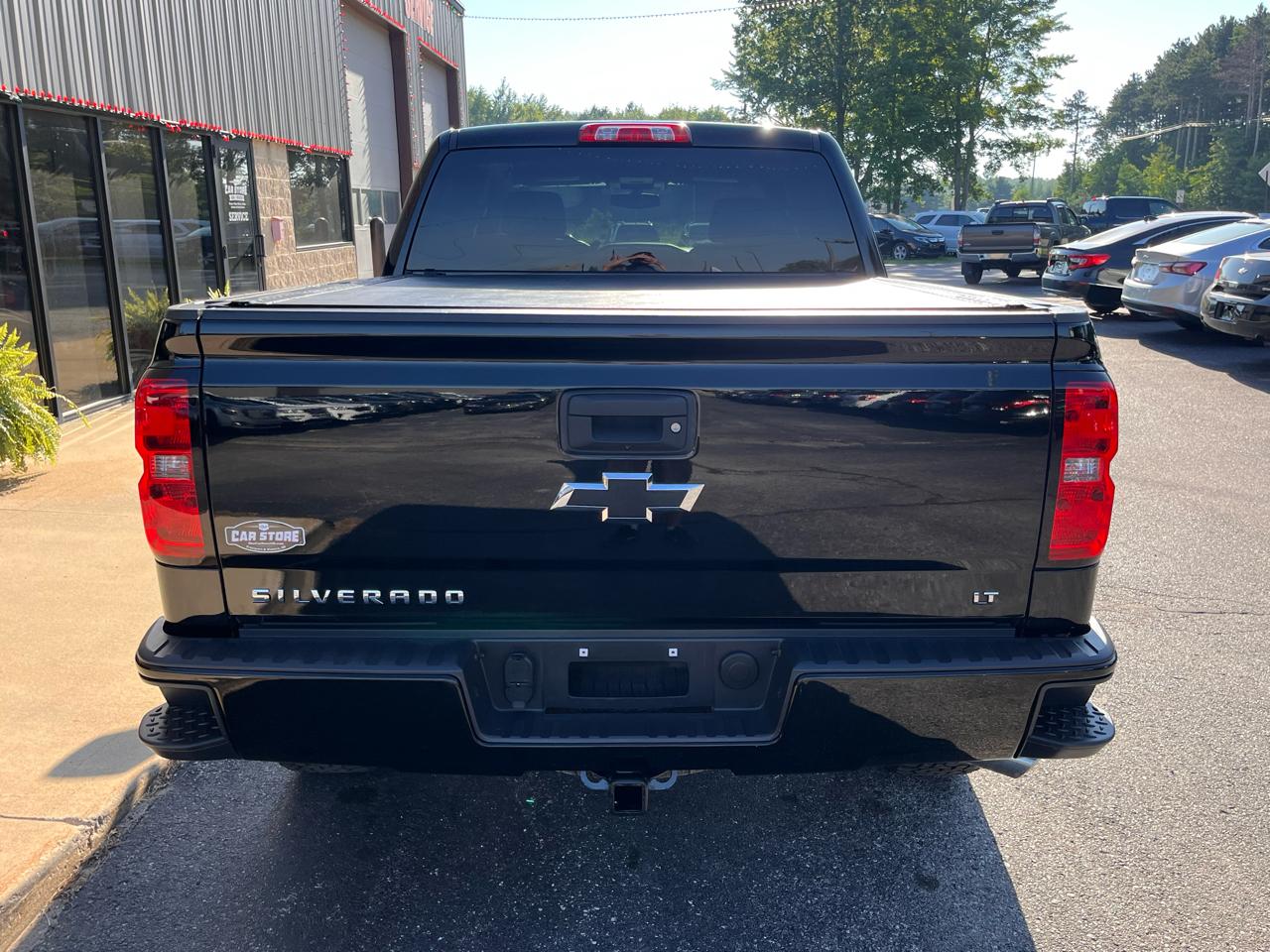 Chevrolet Silverado 1500 4WD Crew Cab 143.5" LT w/2LT 2017