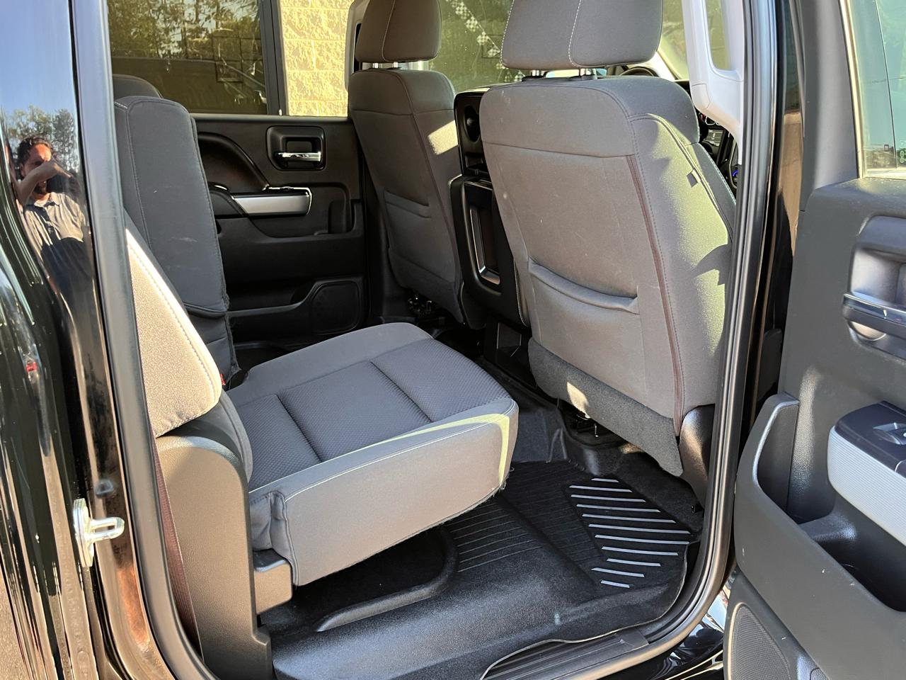Chevrolet Silverado 1500 4WD Crew Cab 143.5" LT w/2LT 2017