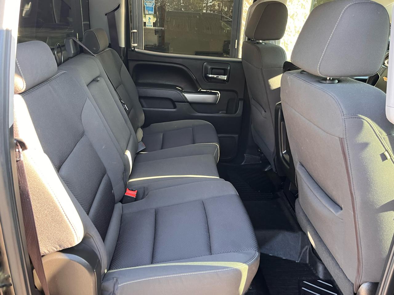 Chevrolet Silverado 1500 4WD Crew Cab 143.5" LT w/2LT 2017