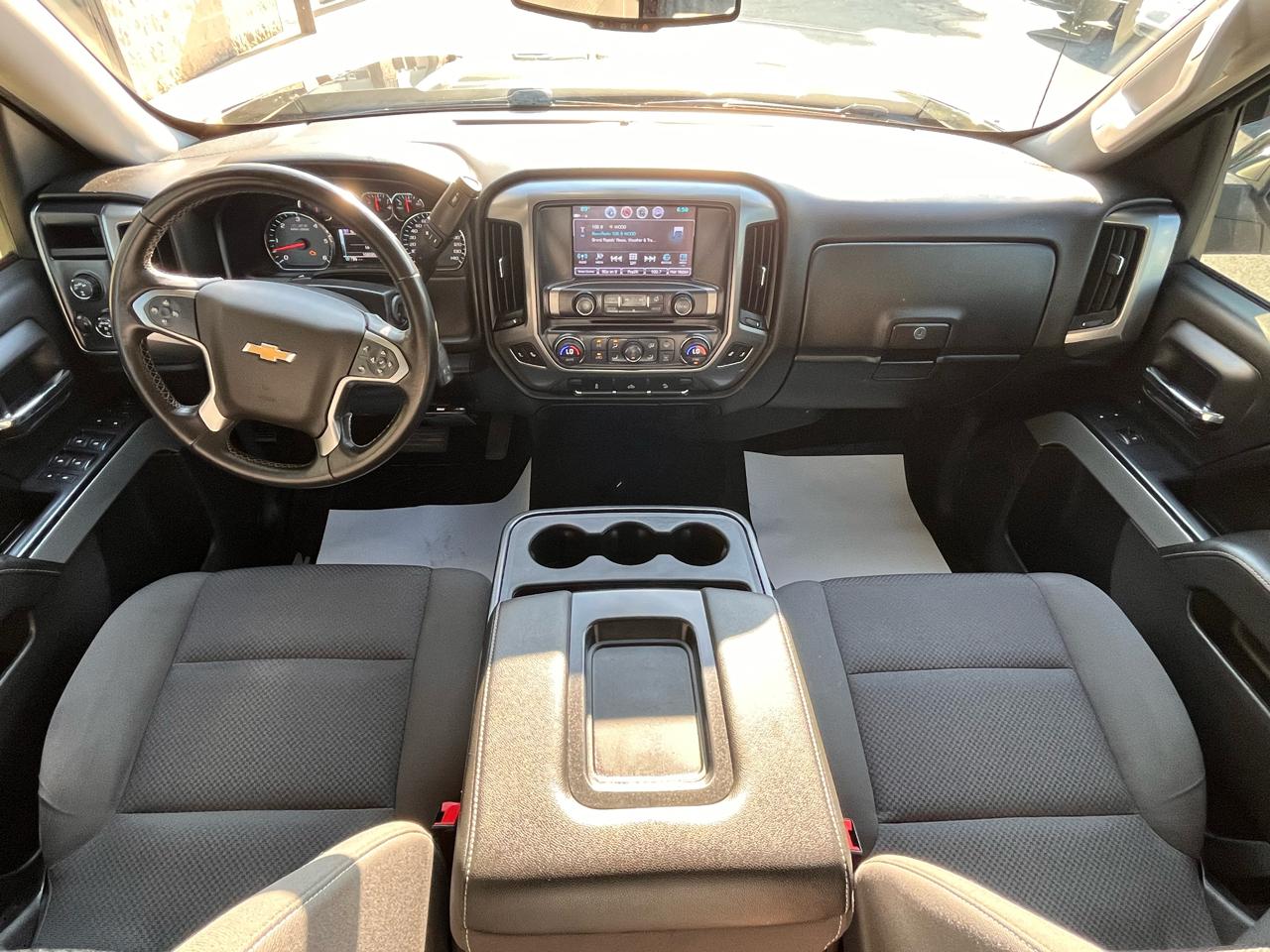 Chevrolet Silverado 1500 4WD Crew Cab 143.5" LT w/2LT 2017