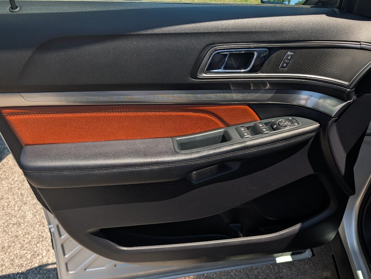 Ford Explorer XLT 4WD 2019