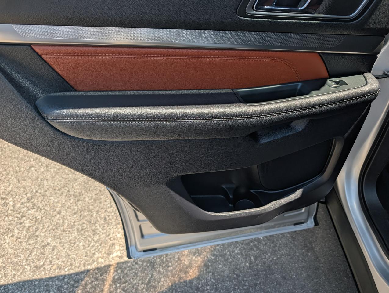 Ford Explorer XLT 4WD 2019