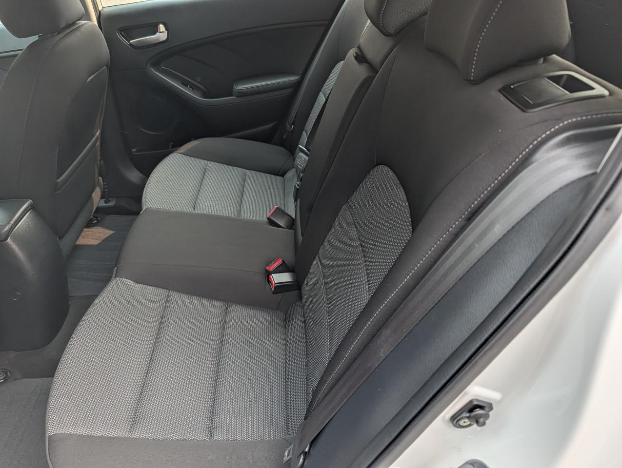 Kia Forte5 LX Auto 2017
