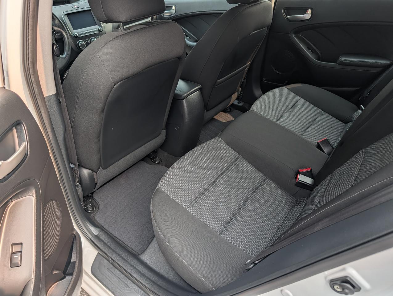 Kia Forte5 LX Auto 2017