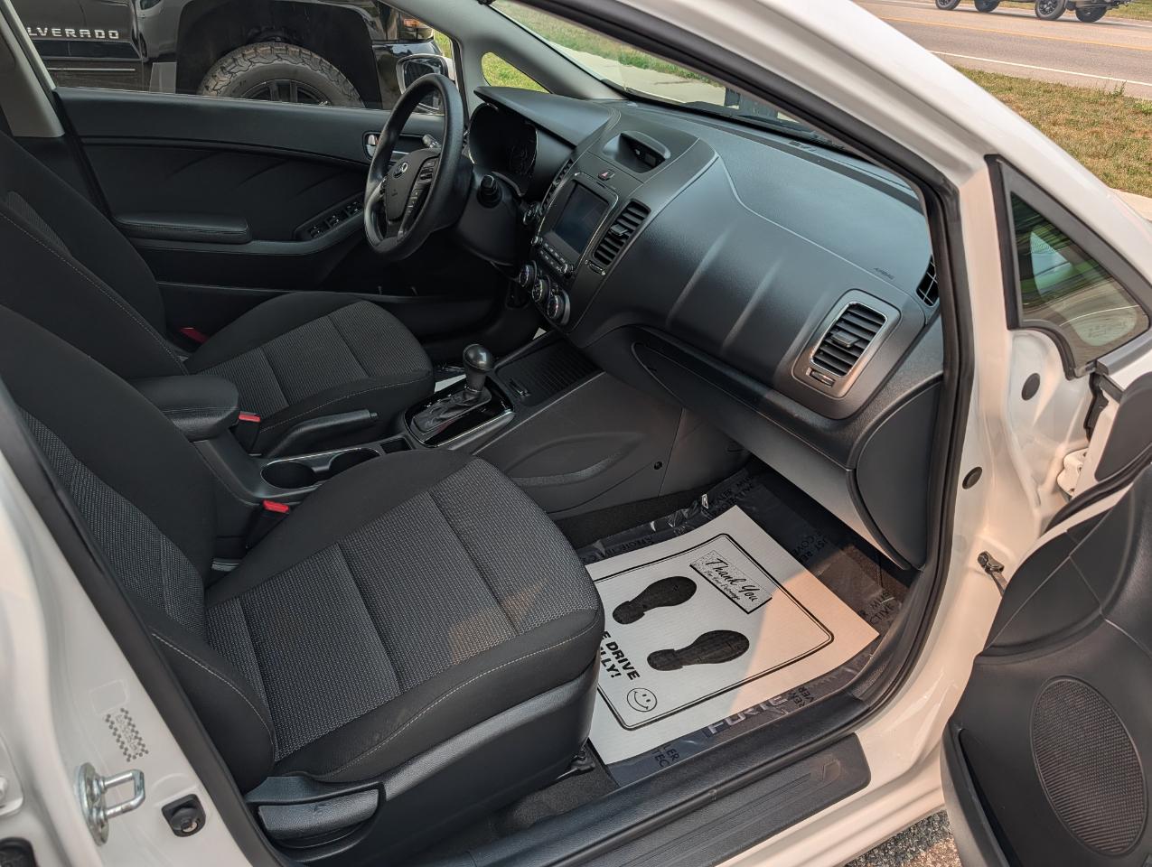Kia Forte5 LX Auto 2017