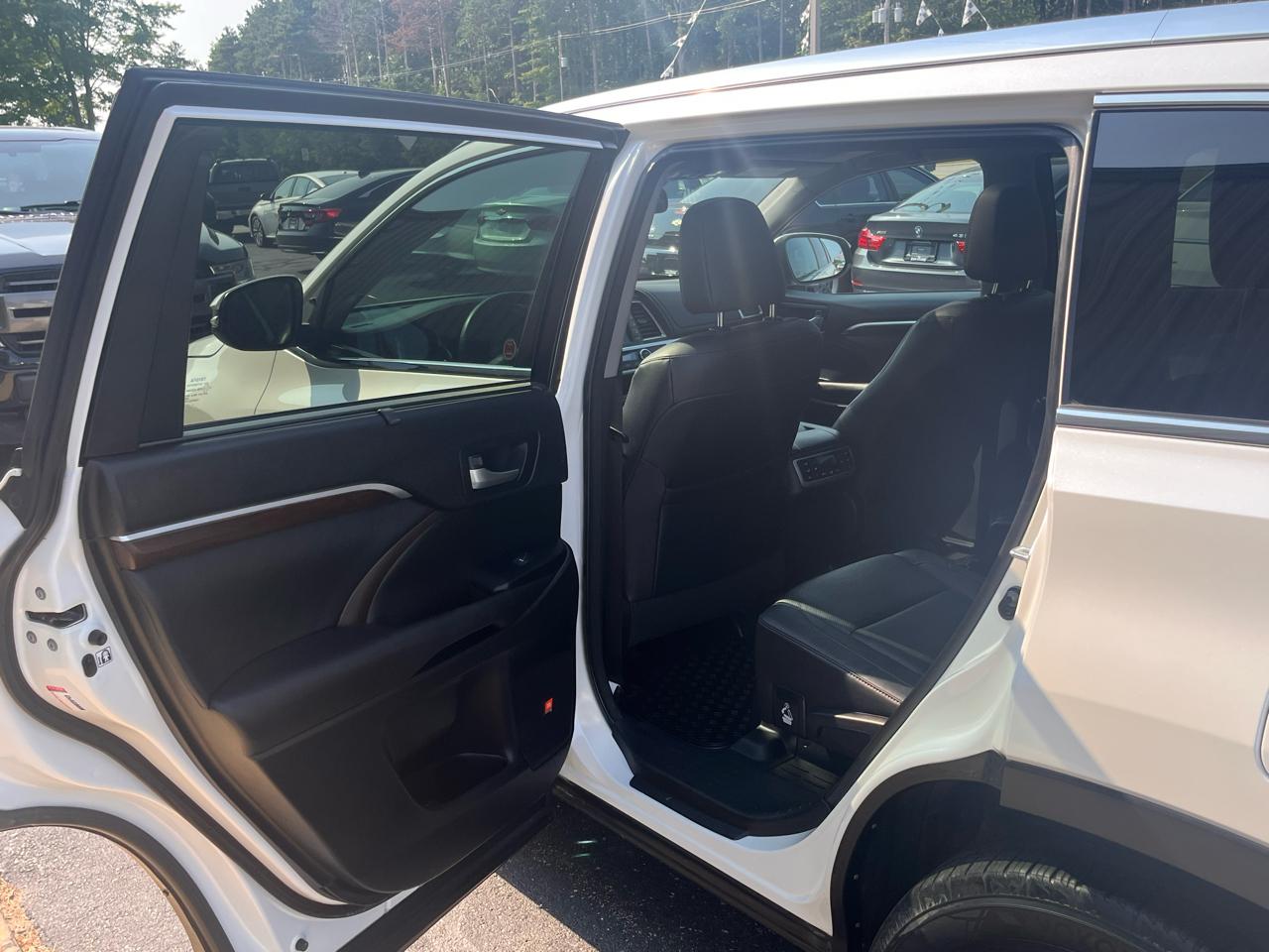 Toyota Highlander Hybrid  2016