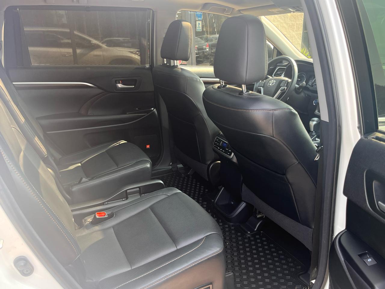 Toyota Highlander Hybrid  2016