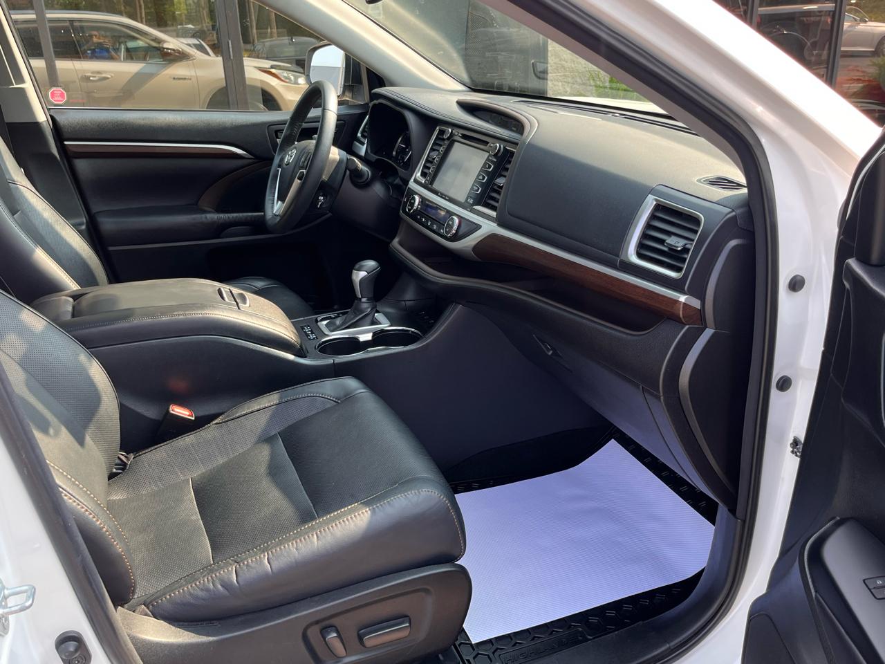 Toyota Highlander Hybrid  2016