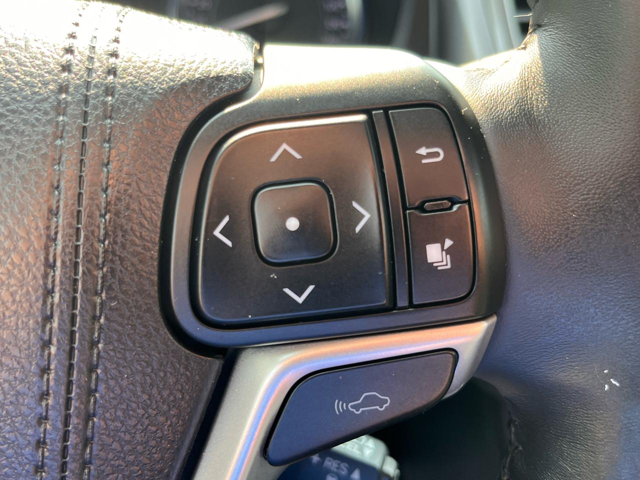 Toyota Highlander Hybrid  2016