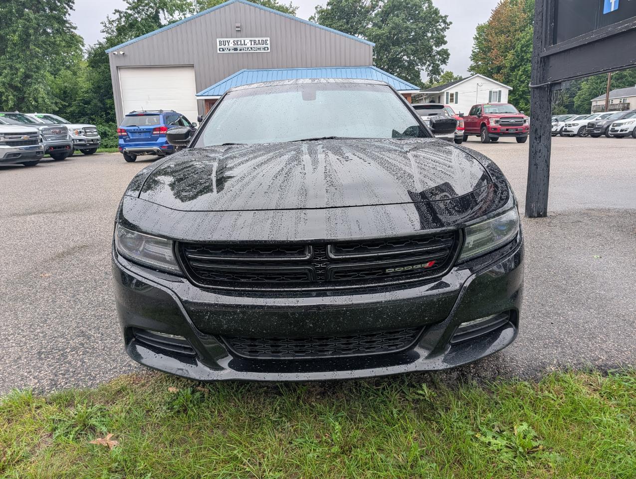 Dodge Charger 4dr Sdn SXT RWD 2017