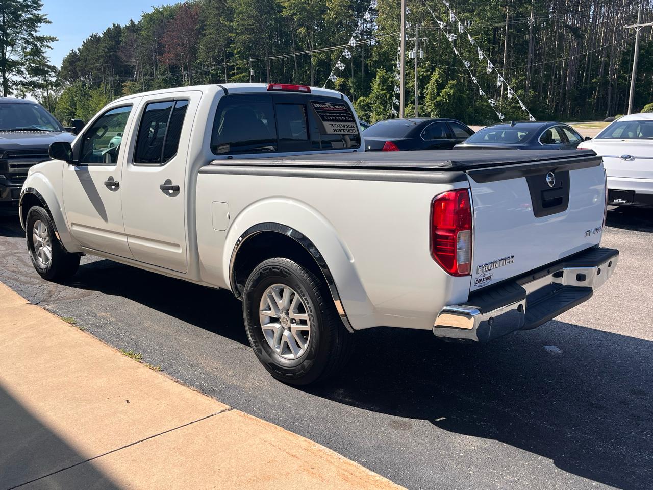 Nissan Frontier 2017.5 Crew Cab 4x4 SV V6 Auto Long Bed 2017