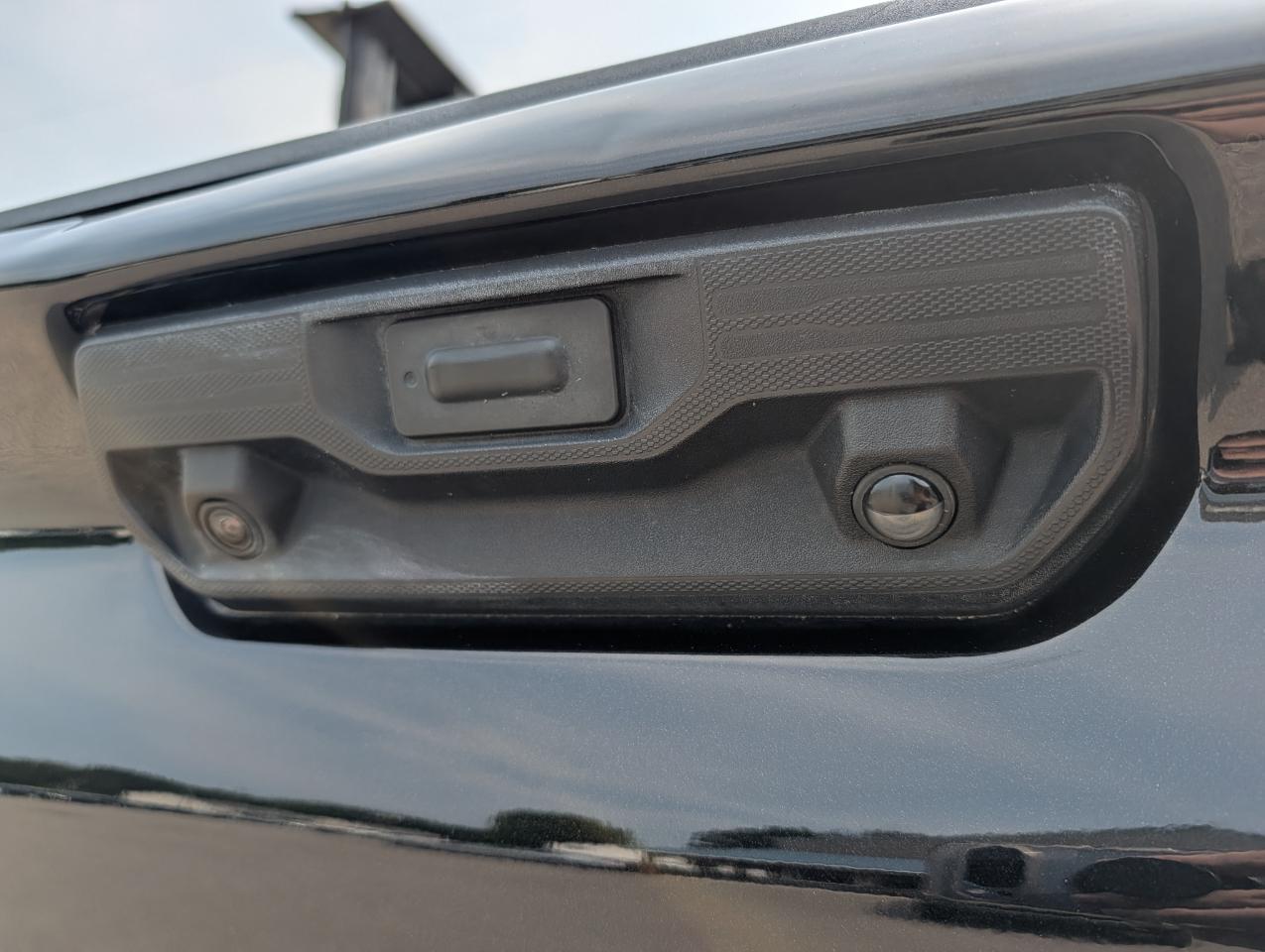 Chevrolet Silverado 2500HD 4WD Crew Cab 172" LT 2023