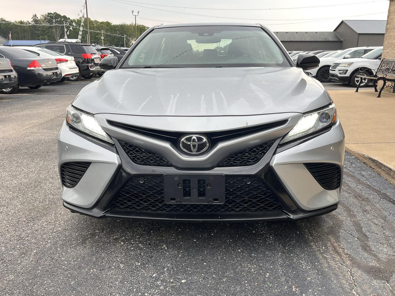Toyota Camry  2018