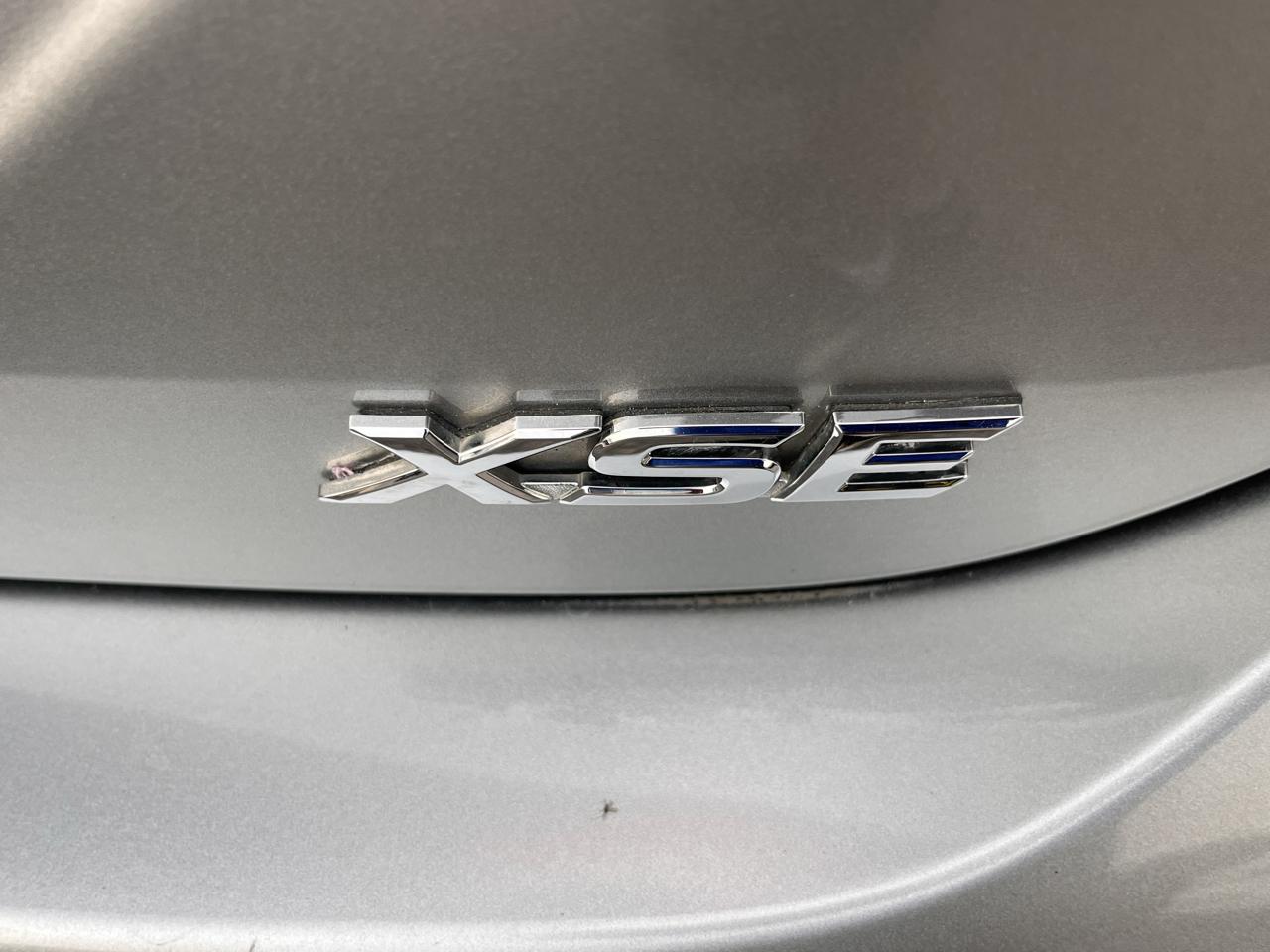 Toyota Camry  2018