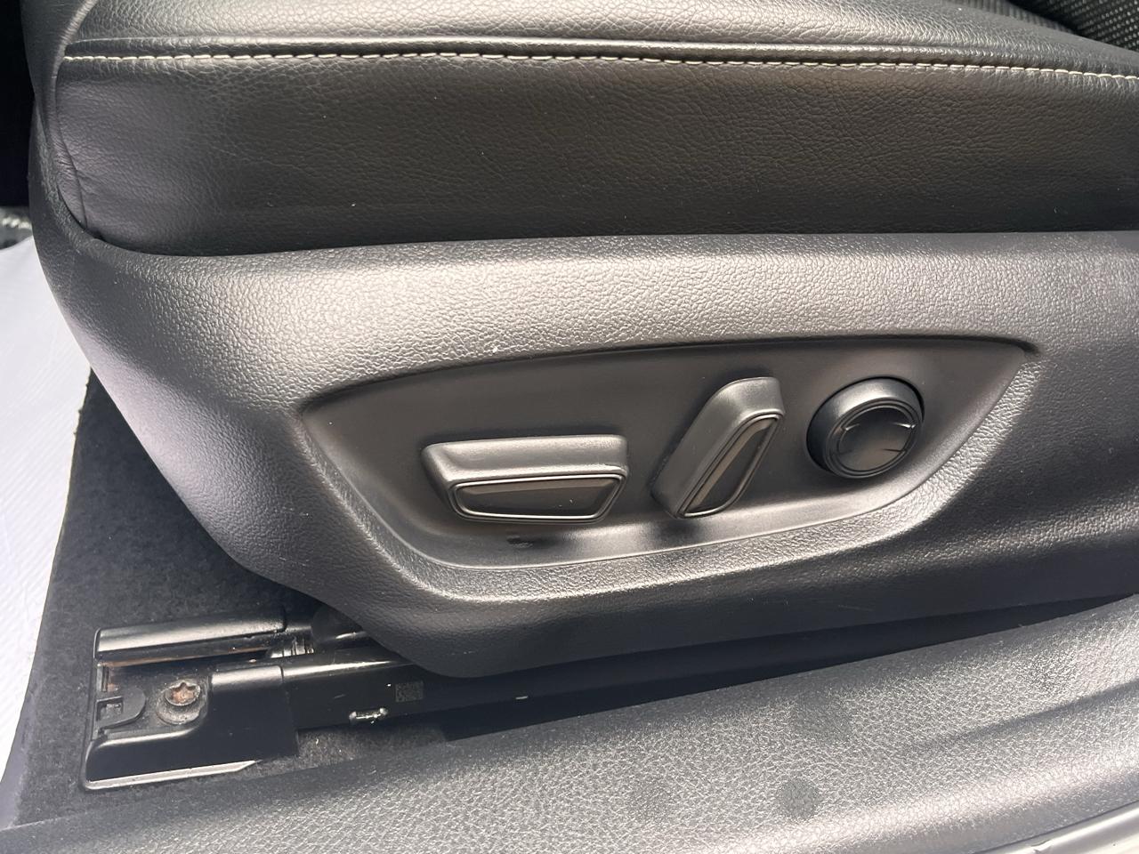 Toyota Camry  2018