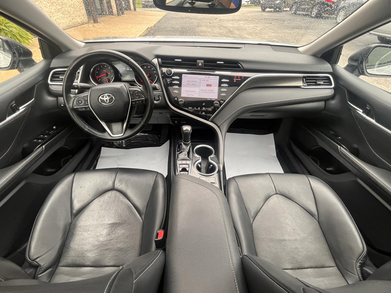 Toyota Camry  2018