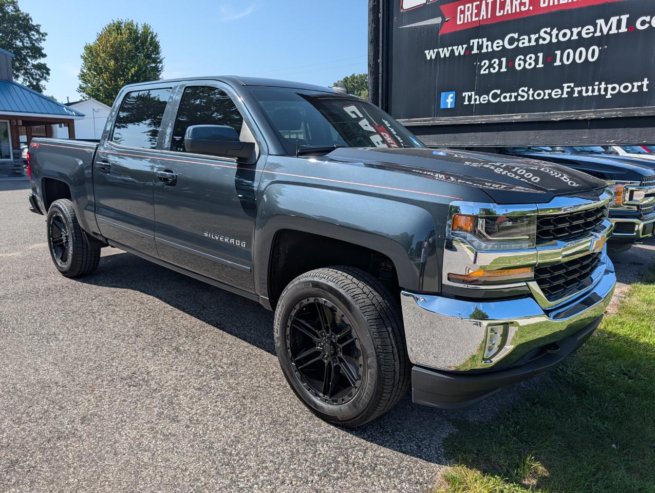 Chevrolet Silverado 1500 4WD Crew Cab 143.5" LT w/1LT 2018