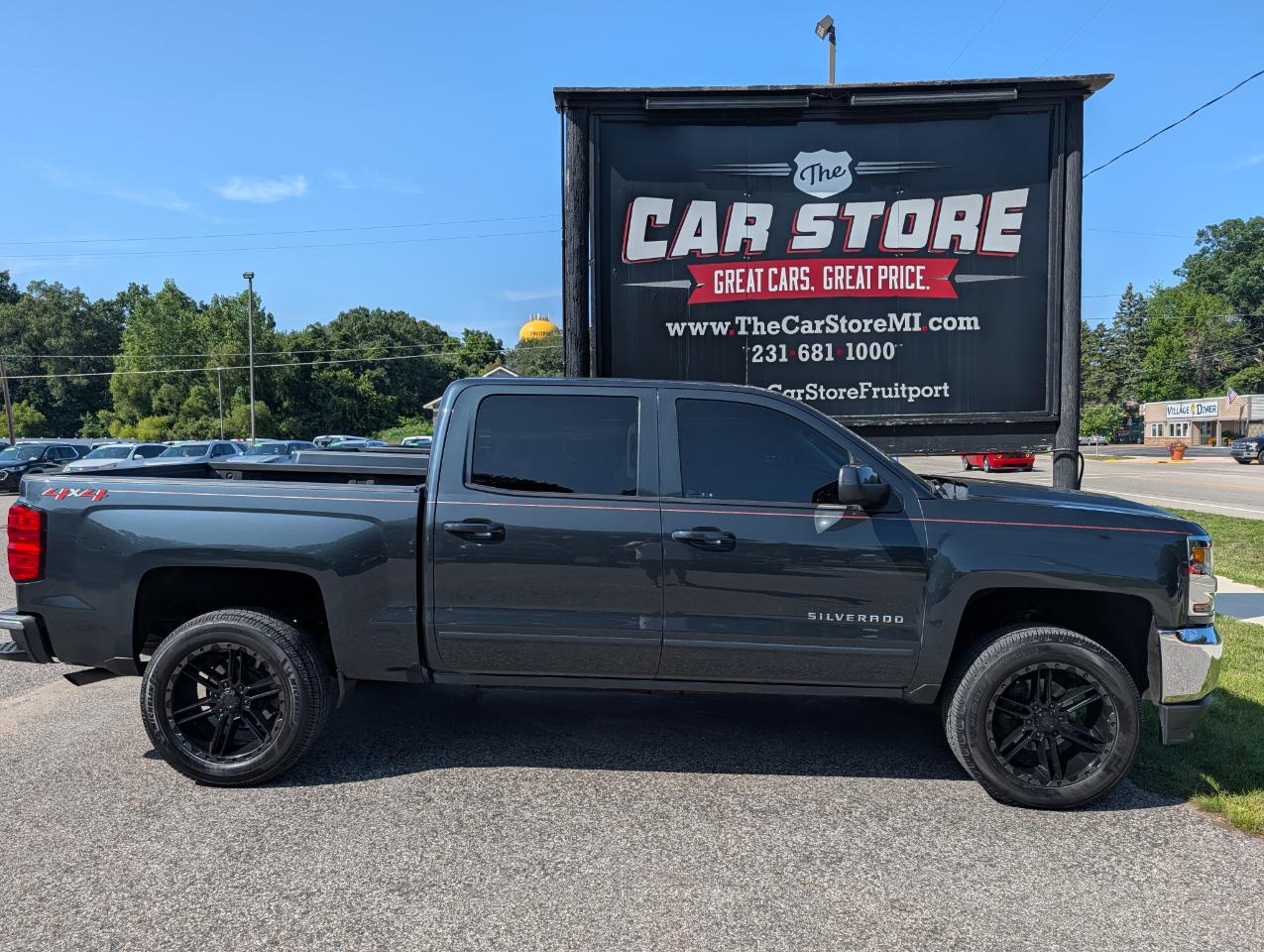 Chevrolet Silverado 1500 4WD Crew Cab 143.5" LT w/1LT 2018