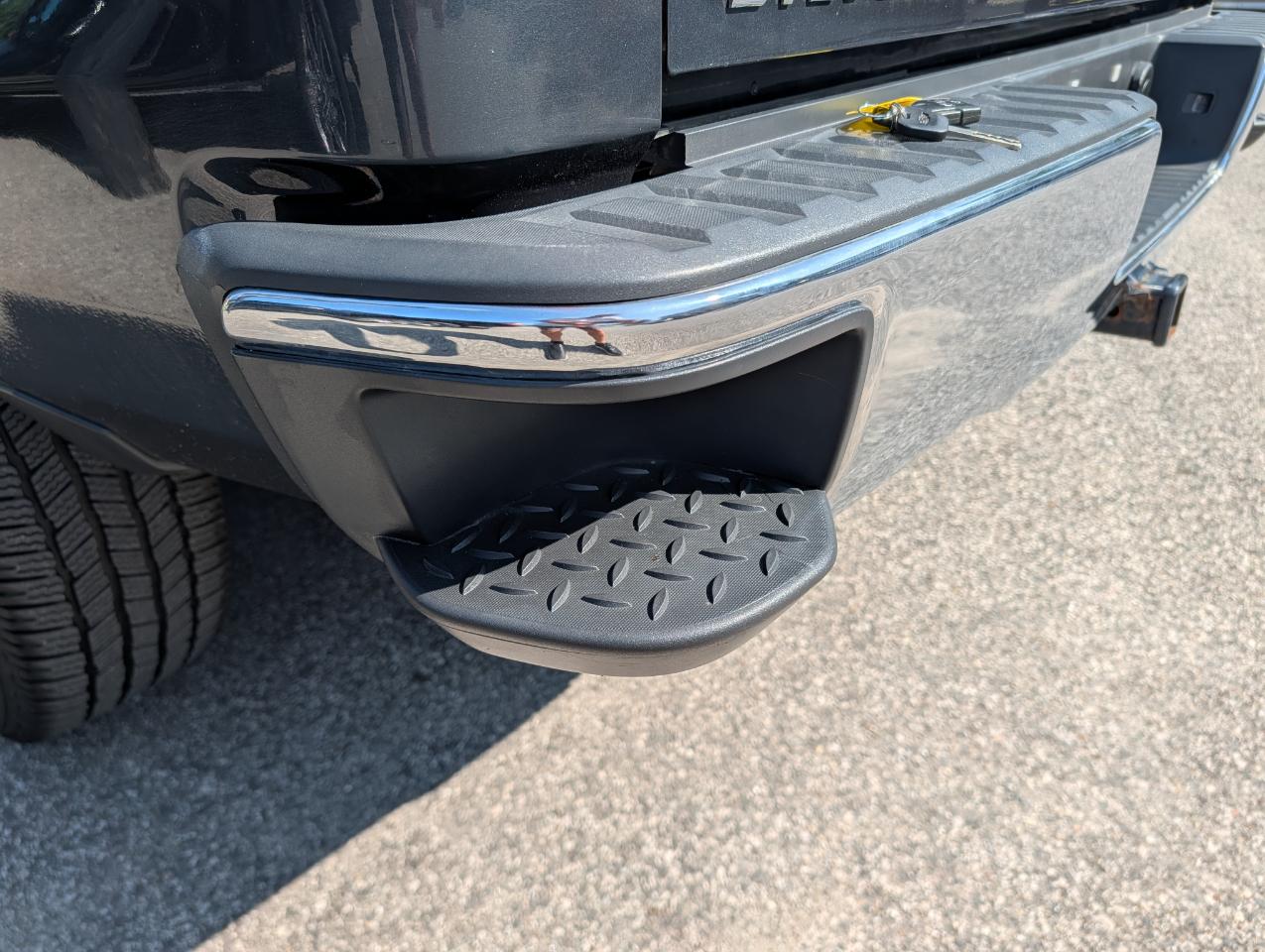 Chevrolet Silverado 1500 4WD Crew Cab 143.5" LT w/1LT 2018
