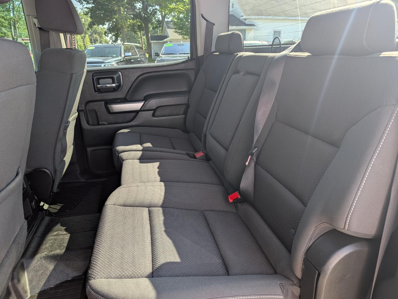 Chevrolet Silverado 1500 4WD Crew Cab 143.5" LT w/1LT 2018