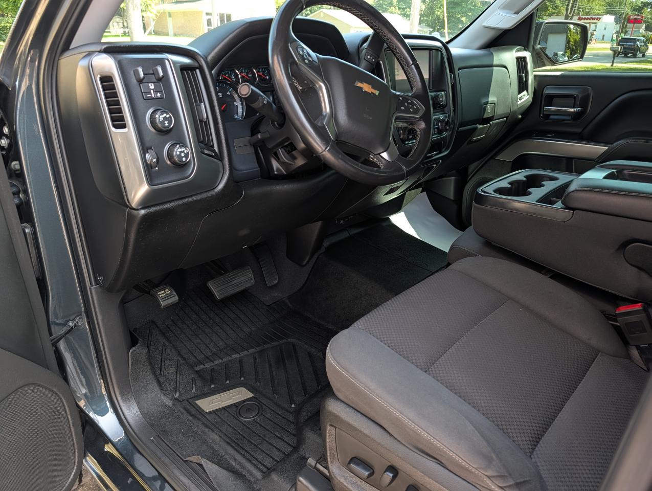 Chevrolet Silverado 1500 4WD Crew Cab 143.5" LT w/1LT 2018