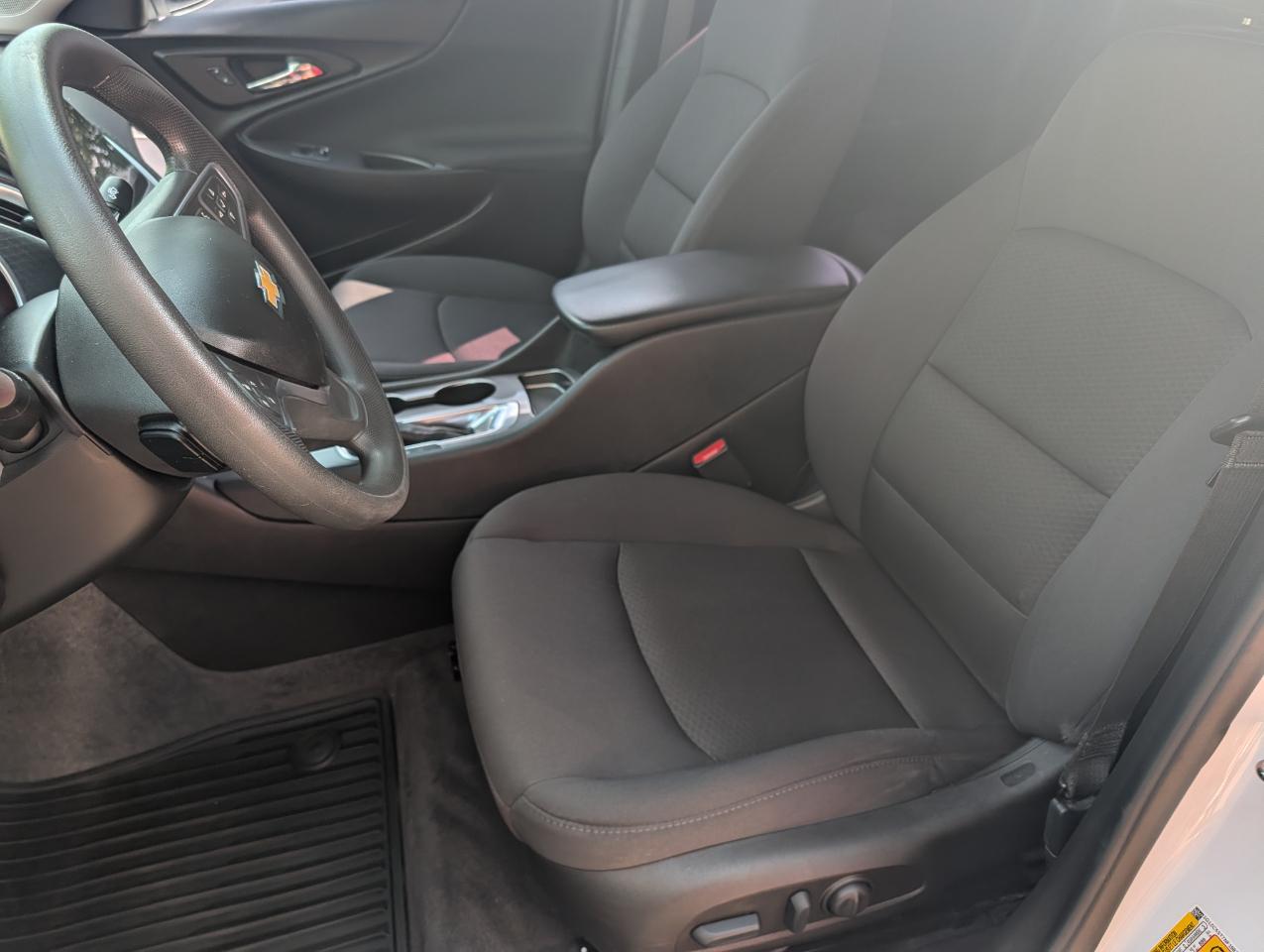 Chevrolet Malibu 4dr Sdn LS w/1FL 2022