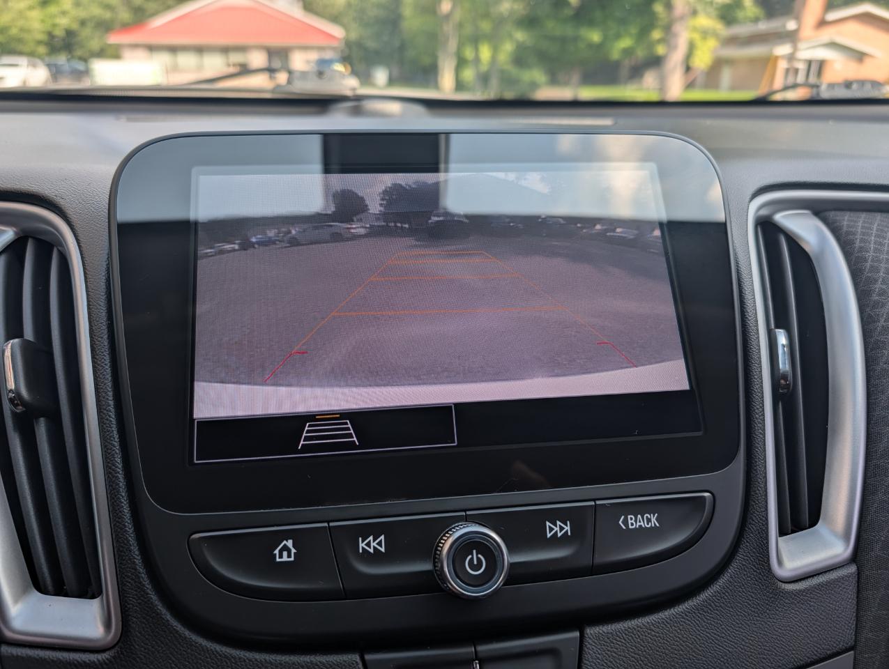 Chevrolet Malibu 4dr Sdn LS w/1FL 2022